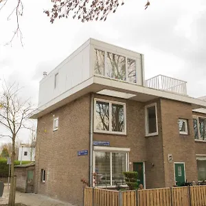 Gabriela Nederland