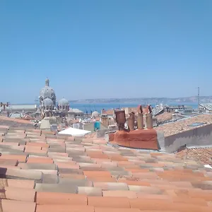 Apartment Maison Du Vieux Panier Vieux Port, Marseilles