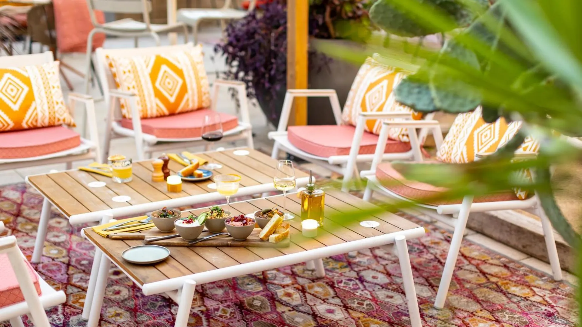 **** Hotel Novotel Suites Marseille Centre Euromed France