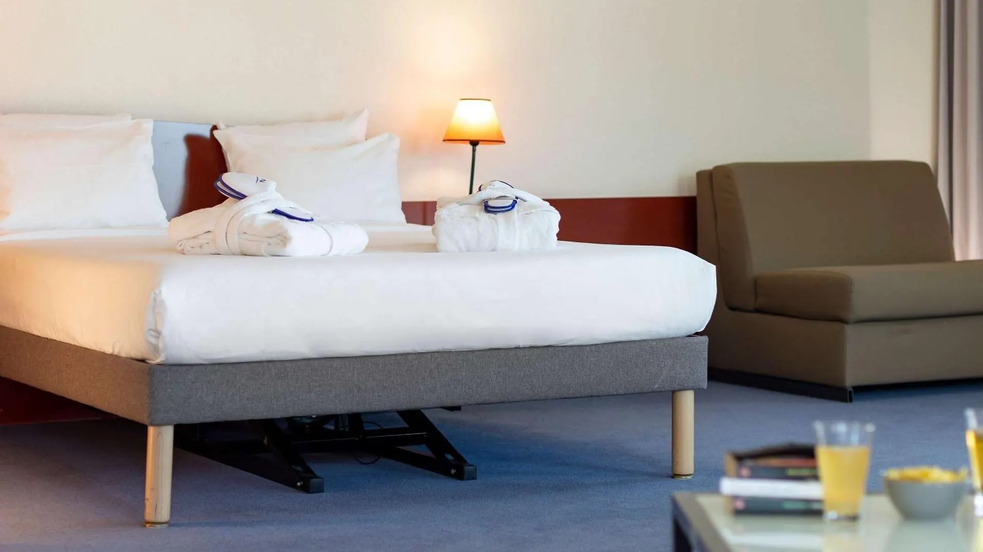 Hotel Novotel Suites Marseille Centre Euromed