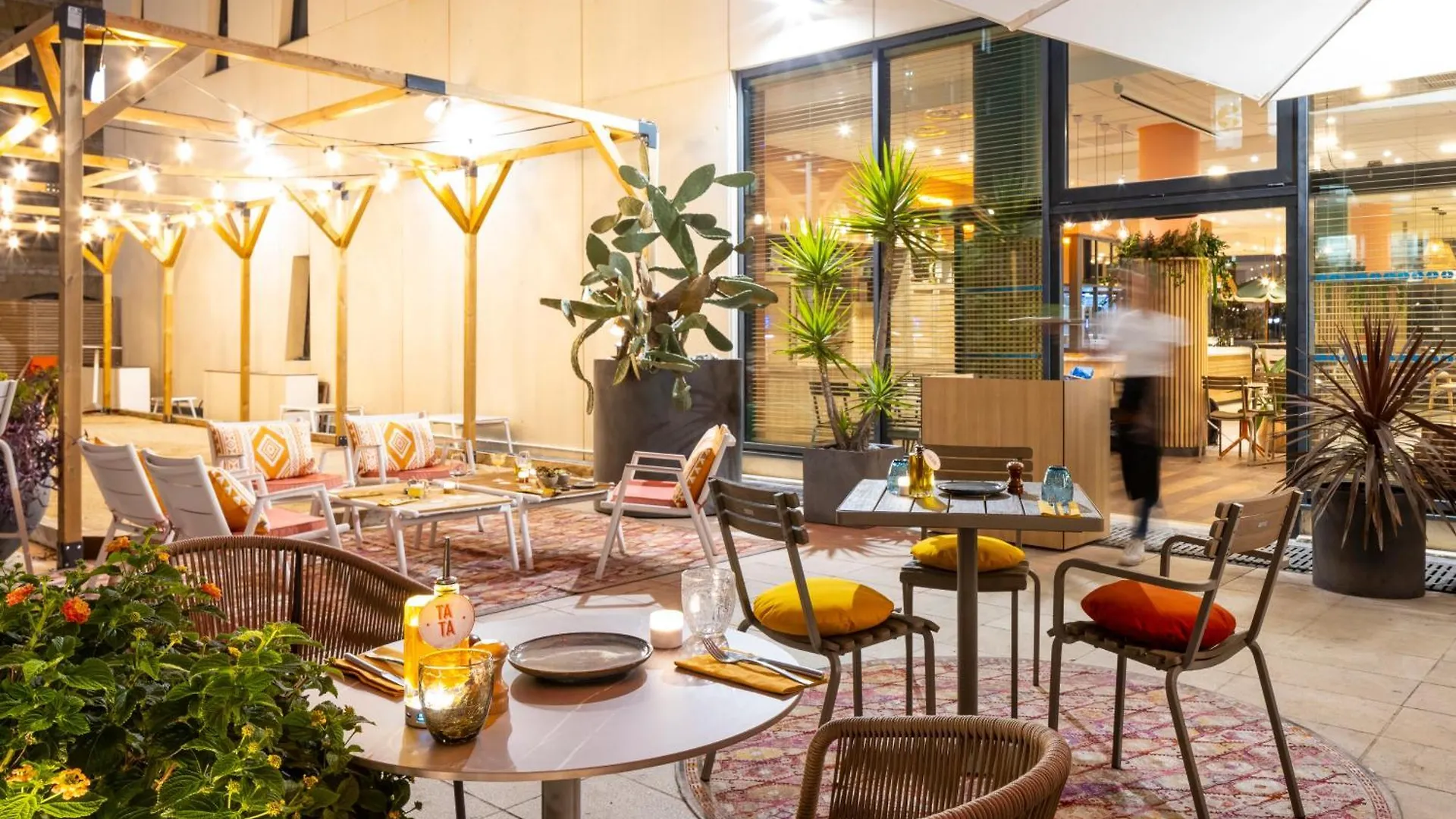 Hotel Novotel Suites Marseille Centre Euromed
