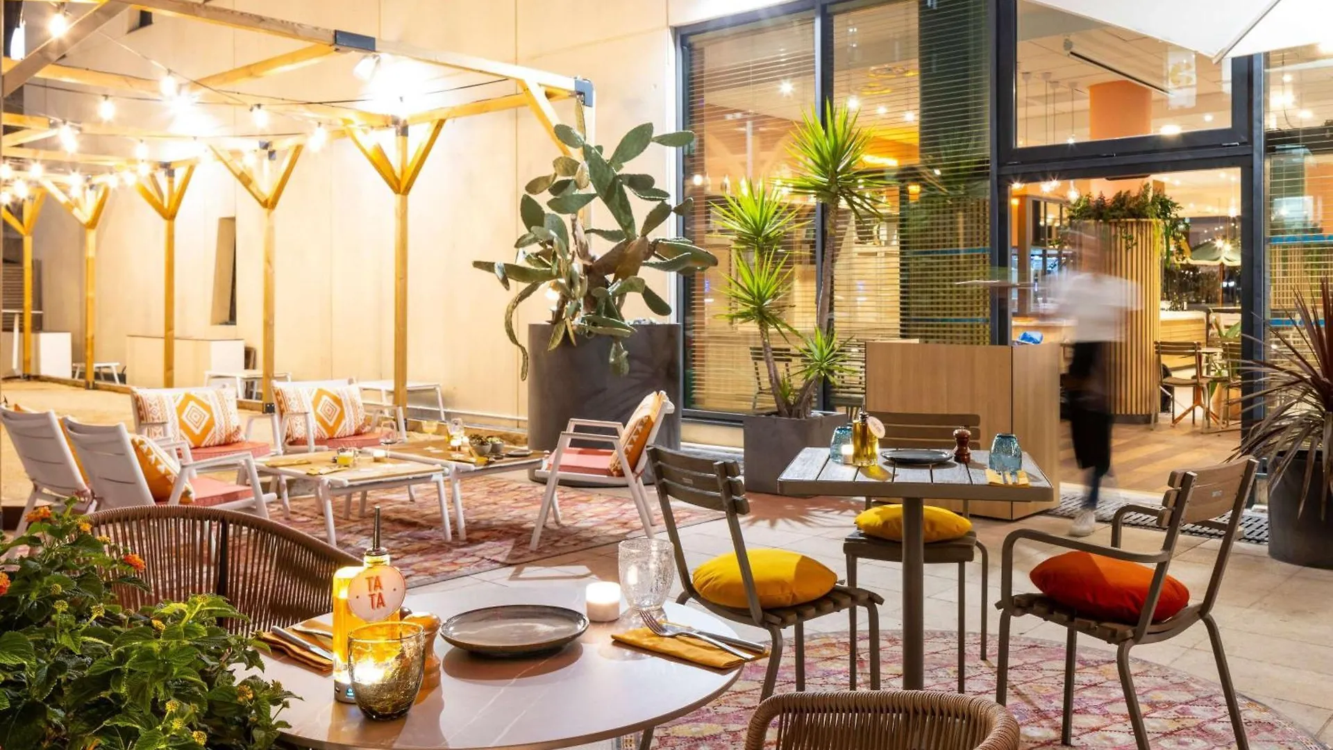 Hotel Novotel Suites Marseille Centre Euromed